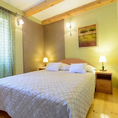 Donna Villa Trogir